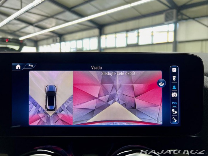 Mercedes-Benz GLA 200d 4M AMG, TAŽNÉ, KEYLE 2024