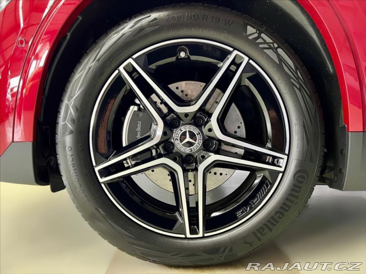 Mercedes-Benz GLA 200d 4M AMG, TAŽNÉ, KEYLE 2024