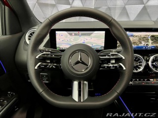 Mercedes-Benz GLA 200d 4M AMG, TAŽNÉ, KEYLE 2024