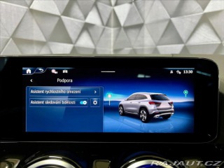 Mercedes-Benz GLA 200d 4M AMG, TAŽNÉ, KEYLE 2024