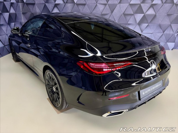 Mercedes-Benz Ostatní modely 300 AMG 4M, WEBASTO, PANO 2024