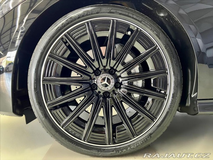 Mercedes-Benz Ostatní modely 300 4MATIC AMG, PANORAMA 2024