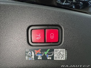 Mercedes-Benz Ostatní modely 300 4MATIC AMG, PANORAMA 2024