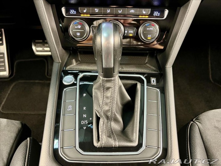 Volkswagen Arteon 2.0 TDI DSG R-LINE, MASÁŽ 2020