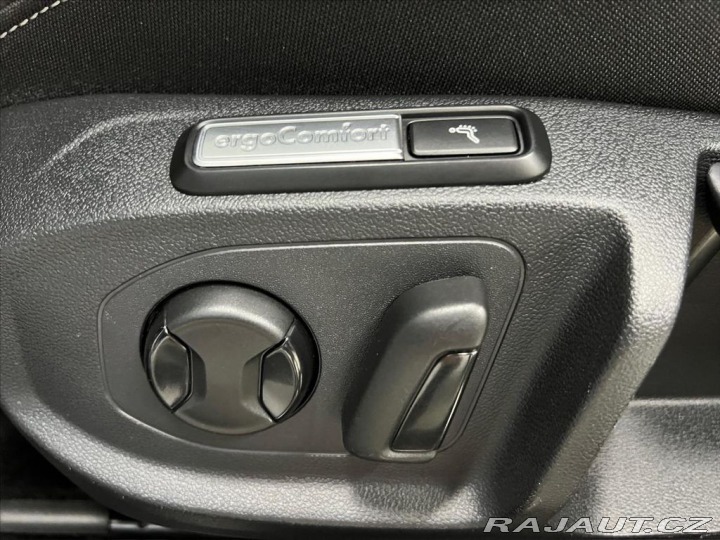 Volkswagen Arteon 2.0 TDI DSG R-LINE, MASÁŽ 2020