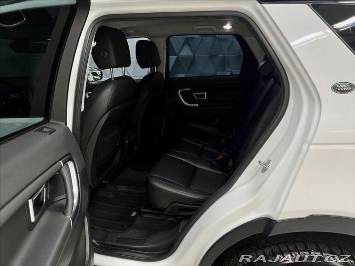 Land Rover Discovery TD4 180k 4WD, KAMERA, NAV 2018