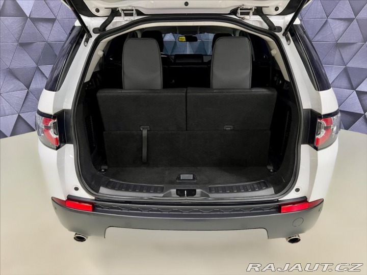 Land Rover Discovery TD4 180k 4WD, NAVIGACE, 7 2018