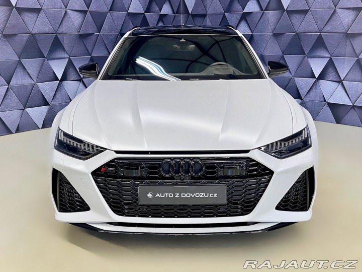 Audi RS6 PERFORMANCE, AKRAPOVIČ, B 2025