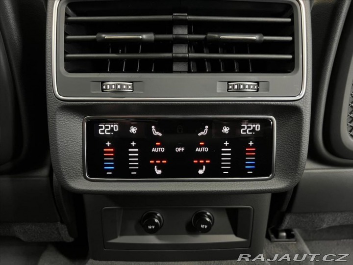 Audi SQ7 QUATTRO, 7.MÍST, WEBASTO, 2026