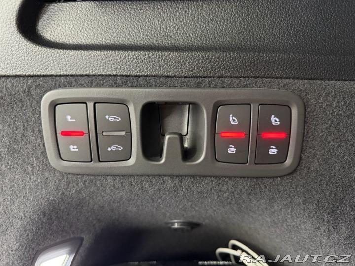 Audi SQ7 TFSI QUATTRO, LASER, MASÁ 2026
