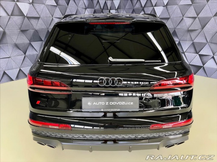 Audi SQ7 QUATTRO, 7.MÍST, WEBASTO, 2026