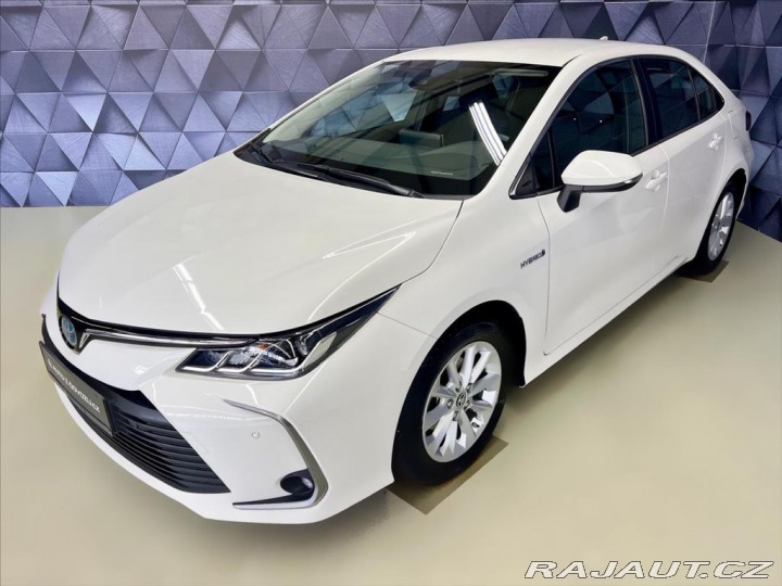 Toyota Corolla 1.8 HYBRID e-CVT COMFORT, 2020