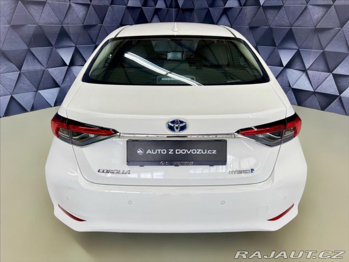 Toyota Corolla 1.8 HYBRID e-CVT COMFORT, 2020