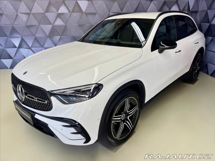 Mercedes-Benz GLC 220d 4MATIC AMG, BURMESTE 2024