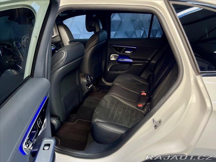 Mercedes-Benz GLC 220d 4MATIC AMG, BURMESTE 2024