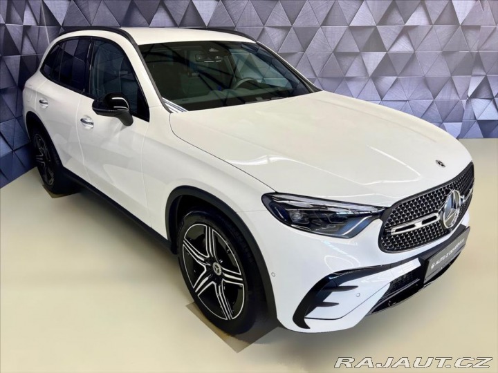 Mercedes-Benz GLC 220d 4MATIC AMG, BURMESTE 2024