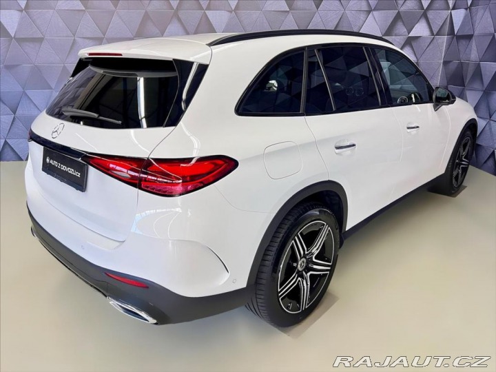 Mercedes-Benz GLC 220d 4MATIC AMG, BURMESTE 2024