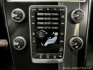 Volvo XC60 D4 AWD R-DESIGN, ACC 2017