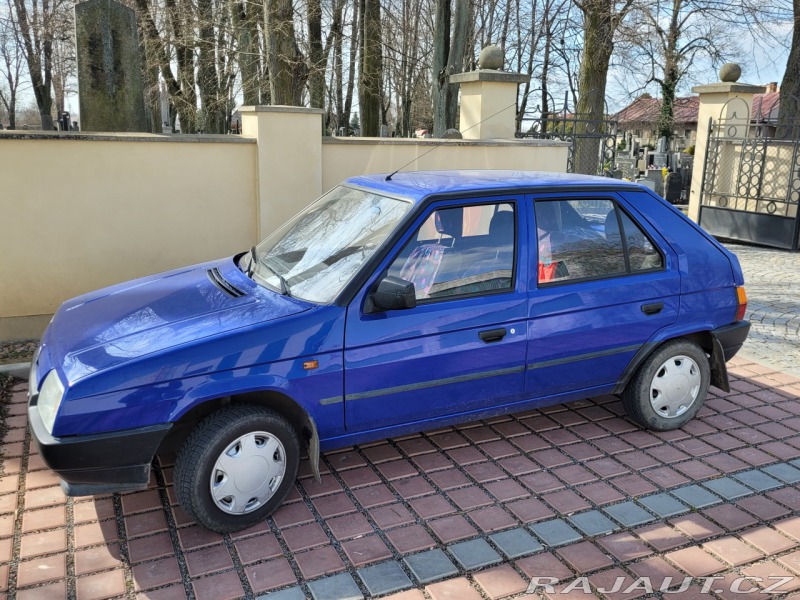 Škoda Favorit 135L