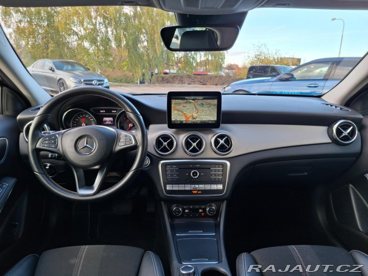 Mercedes-Benz GLA 220 D 4MATIC 2018