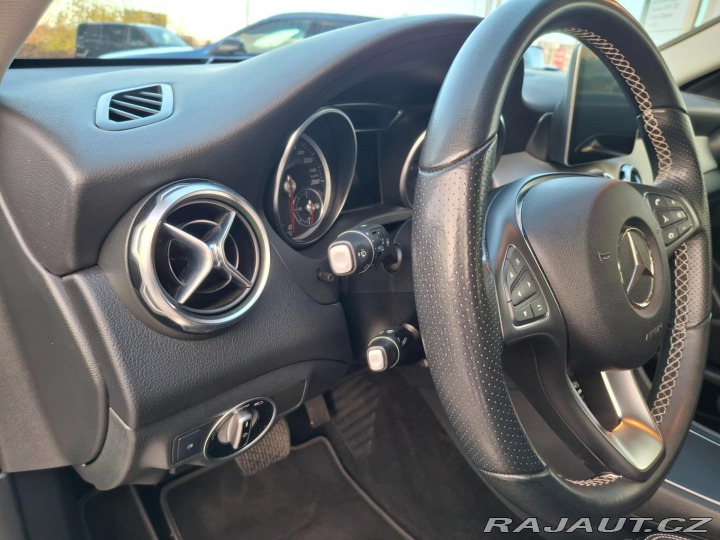 Mercedes-Benz GLA 220 D 4MATIC 2018