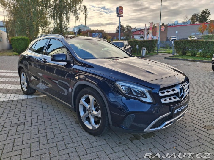Mercedes-Benz GLA 220 D 4MATIC 2018
