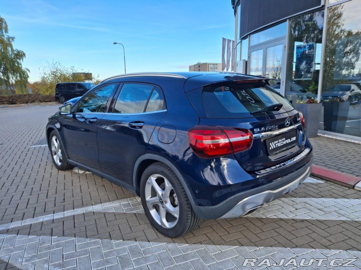 Mercedes-Benz GLA 220 D 4MATIC 2018