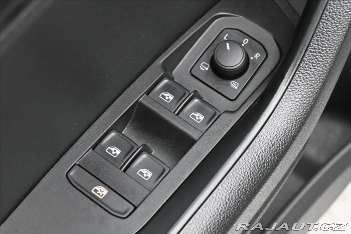 Škoda Karoq 1,5 TSI 110 kW DSG Sportl 2021