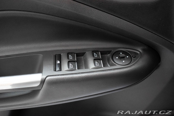 Ford Kuga 2.0 TDCi 88kW *NAVI*REZER 2016