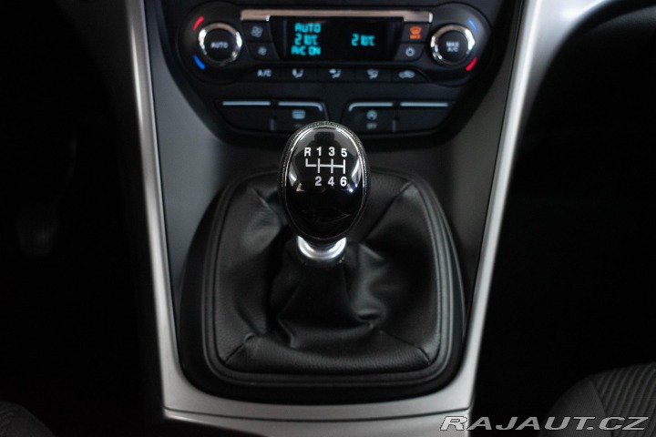 Ford Kuga 2.0 TDCi 88kW *NAVI*REZER 2016