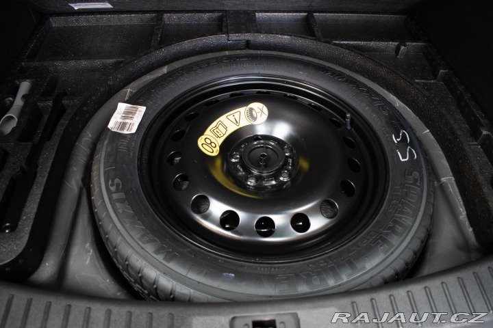 Ford Kuga 2.0 TDCi 88kW *NAVI*REZER 2016