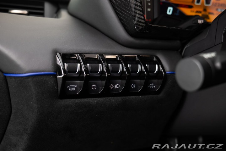 Lamborghini Aventador LP750-4 SV Roadster 1/599 1800