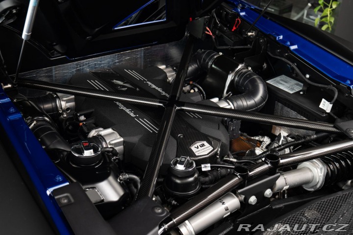 Lamborghini Aventador LP750-4 SV Roadster 1/599 1800