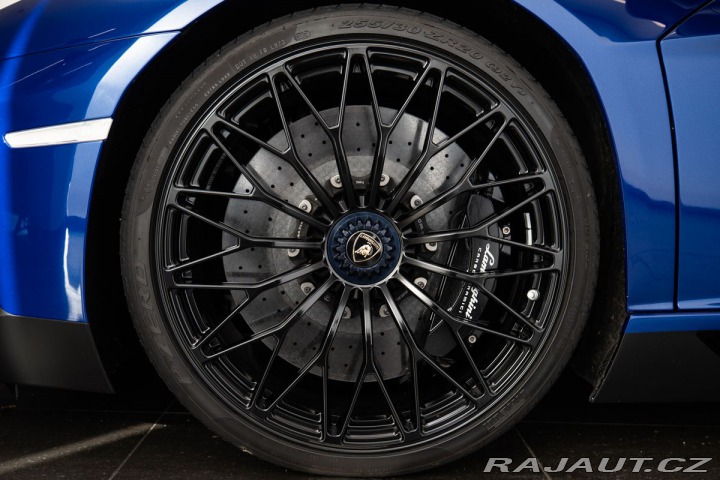 Lamborghini Aventador LP750-4 SV Roadster 1/599 1800