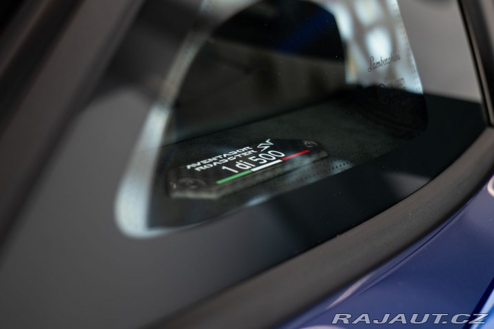 Lamborghini Aventador LP750-4 SV Roadster 1/599 1800