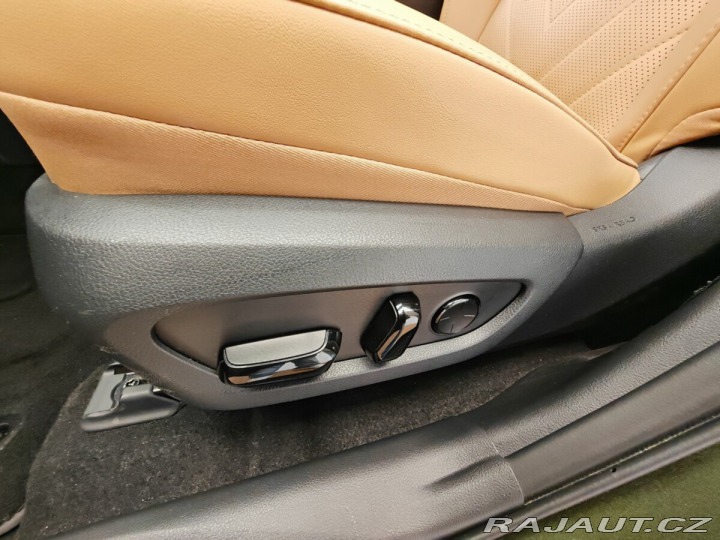 Lexus Ostatní modely NX 450h plus 450h+ 4×4 E-FOUR Prestige 2025