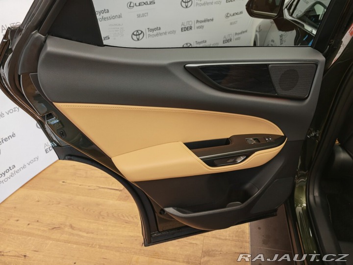Lexus Ostatní modely NX 450h plus 450h+ 4×4 E-FOUR Prestige 2025