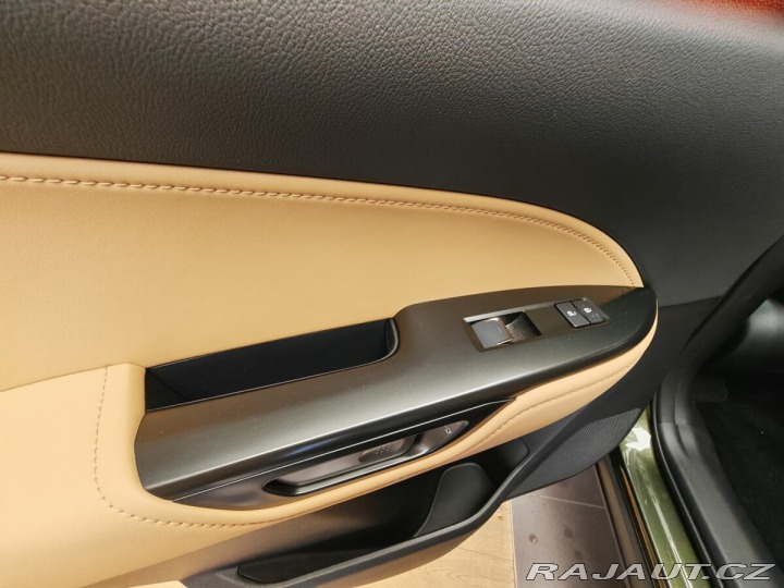 Lexus Ostatní modely NX 450h plus 450h+ 2.5 4×4 E-FOUR Pres 2025