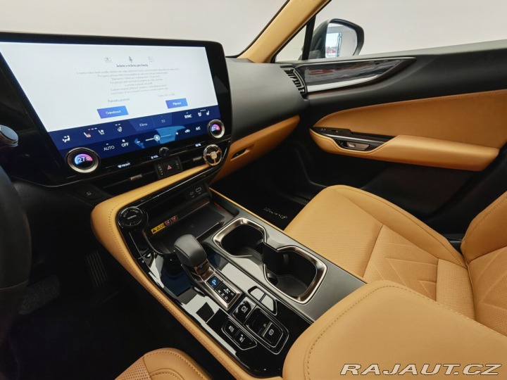Lexus Ostatní modely NX 450h plus 450h+ 4×4 E-FOUR Prestige 2025