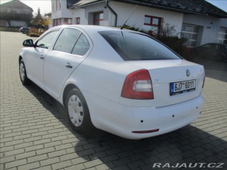 Škoda Octavia 1,6 TDi 77kw Ambiente, be 2011