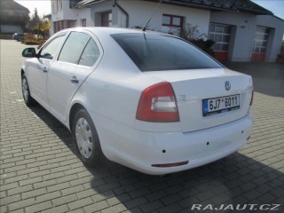 Škoda Octavia 1,6 TDi 77kw Ambiente, be 2011