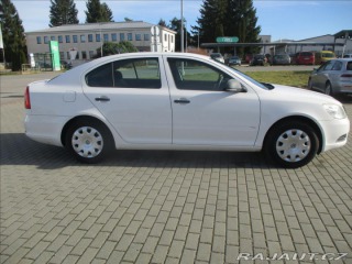 Škoda Octavia 1,6 TDi 77kw Ambiente, be 2011