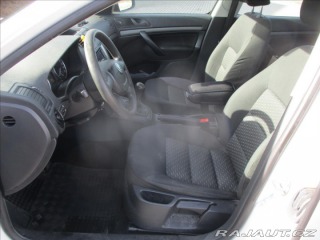Škoda Octavia 1,6 TDi 77kw Ambiente, be 2011