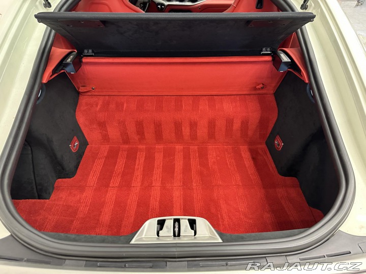 Ferrari Ostatní modely F12 Berlinetta LIFT*CARBON*CAMERA*TOP SP 2012