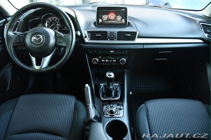 Mazda 3 2,0i 165HP 2xKOLA HUD KAM 2015