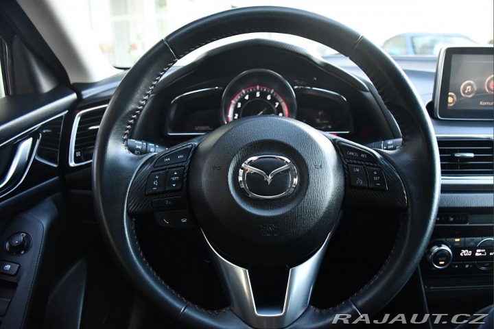 Mazda 3 2,0i 165HP 2xKOLA HUD KAM 2015