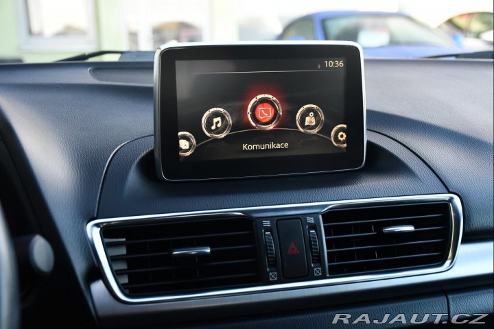 Mazda 3 2,0i 165HP 2xKOLA HUD KAM 2015