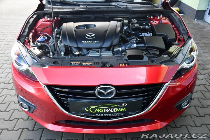 Mazda 3 2,0i 165HP 2xKOLA HUD KAM 2015