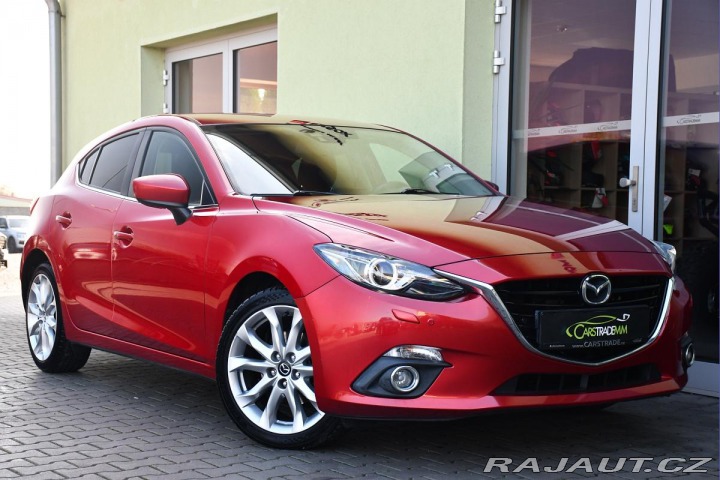 Mazda 3 2,0i 165HP 2xKOLA HUD KAM 2015