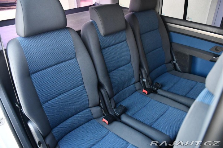 Volkswagen Touran 1.9TDi 77kW PC 2xKOLA VÝH 2010